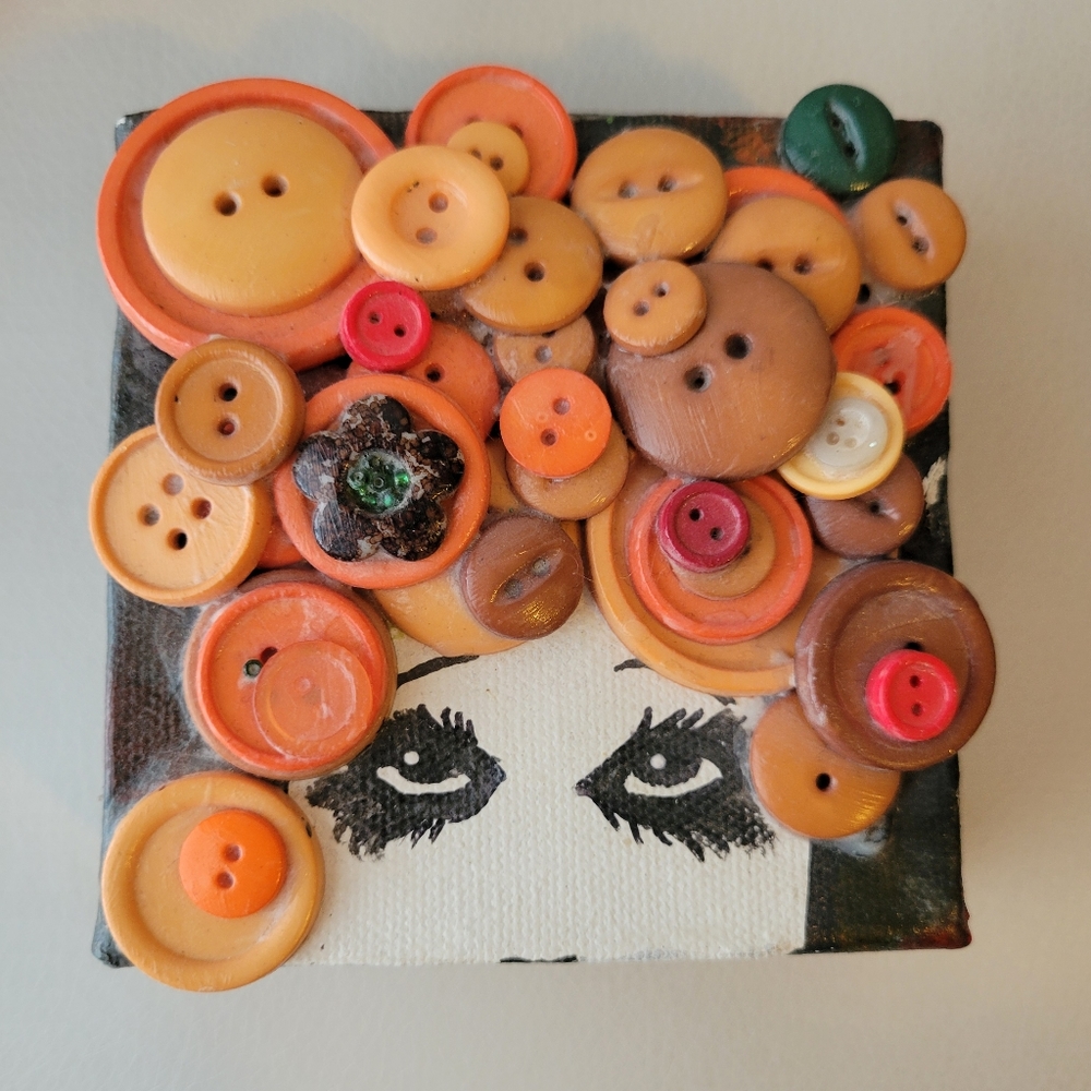 Button Art Lady Faces ~ Unique & Colorful! Artist Creation